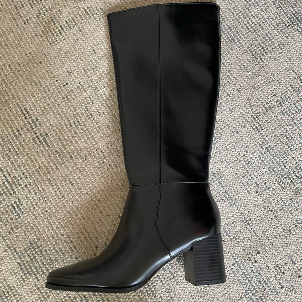 NIB Kelly & Katie Lana Boot